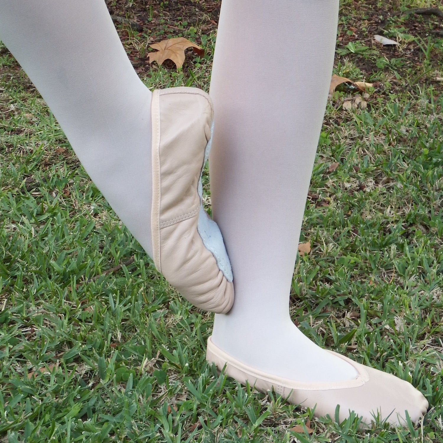 BALLET TIGHTS