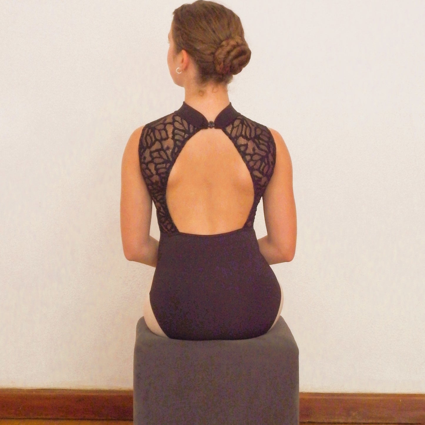 ANNABELLE - High neck Leotard